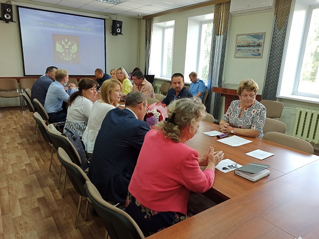 Внеочередная сессия районного Собрания депутатов